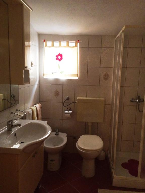 Apartment House Aria 바스카보다 객실 사진